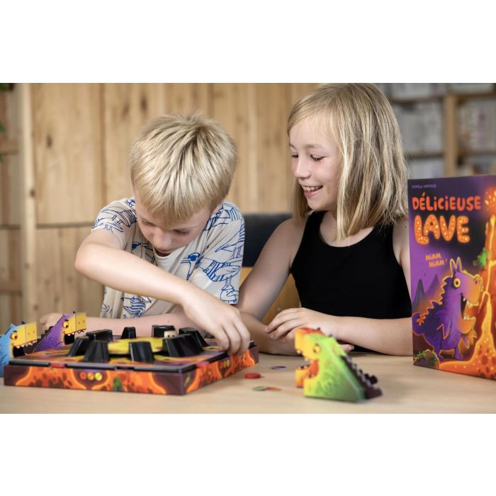 Schmidt Spiele - Délice de lave - Jeu de société de stratégie pour enfants à partir de 5 ans avec plateau volcan et figurines dragons