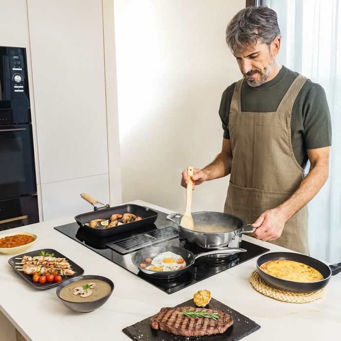 Plaque à induction avec extracteur intégré Cecotec Bolero Squad IH 4800 FullFlex80 7400 W 10 Plaque à induction avec extracteur intégré Cecotec Bolero Squad IH 4800 FullFlex80 7400 W 10