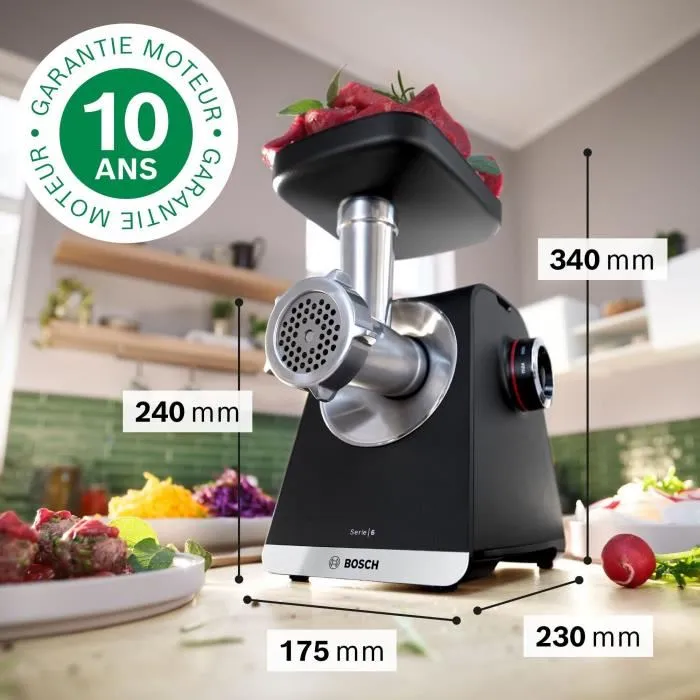Bosch MFWS640B - Hachoir à viande série 6, 500 W, capacité 3.5 kg/min, 3 grilles, kit kebbés, filière à saucisses, râpeur/éminceur, noir Bosch MFWS640B - Hachoir à viande série 6, 500 W, capacité 3.5 kg/min, 3 grilles, kit kebbés, filière à saucisses, râpeur/éminceur, noir