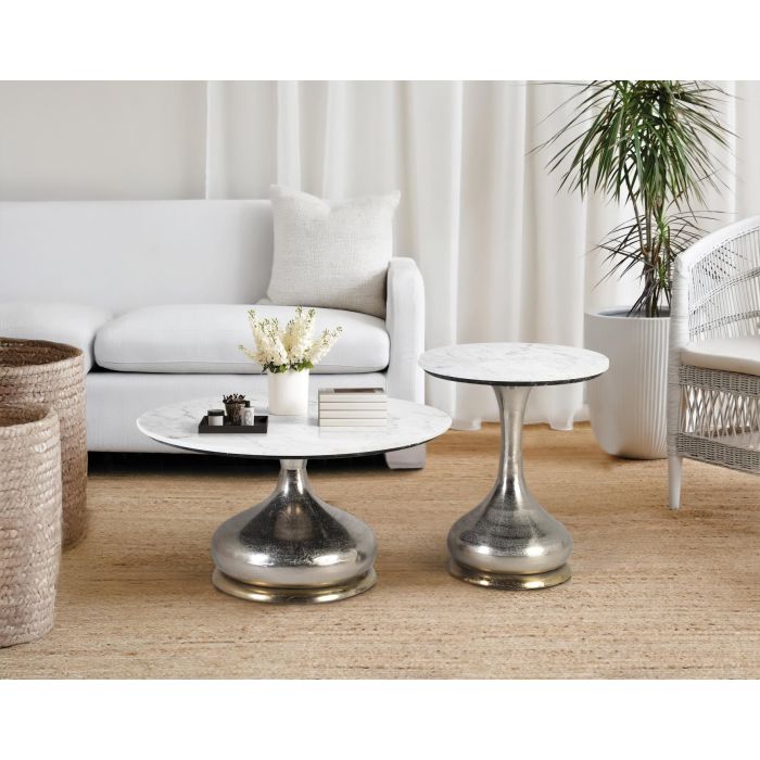 GINER Y COLOMER - Lot de 2 tables basses avec plateau circulaire en marbre et base en aluminium nickelé, gris et aluminium 3