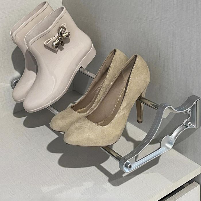 Emuca Range-chaussures Self pour intérieur d'armoire, Peint en aluminium, Acier et Plastique. 2