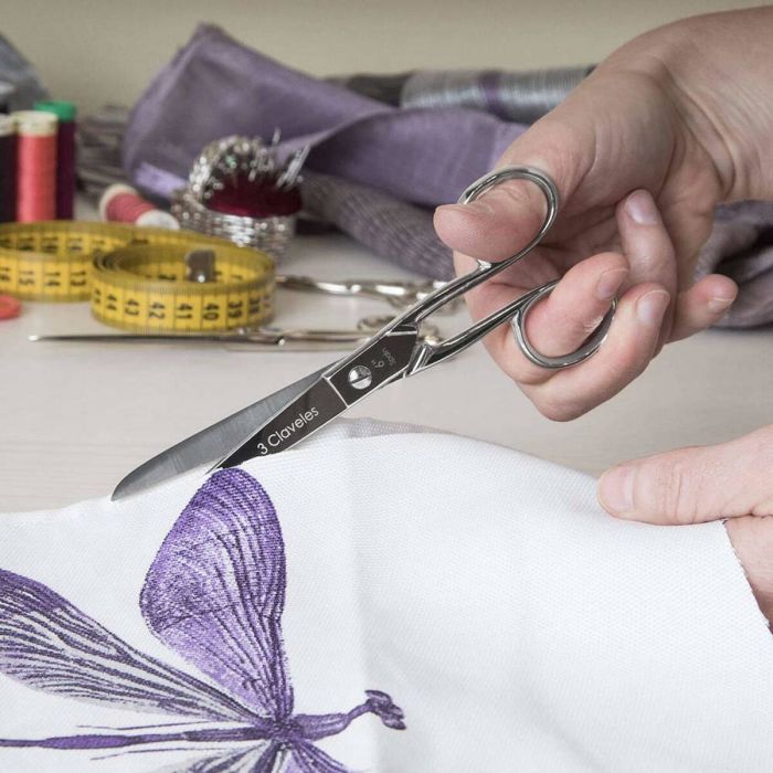 Ciseaux de couture 3 Claveles 6" 15 cm Catalane 1 Ciseaux de couture 3 Claveles 6" 15 cm Catalane 1