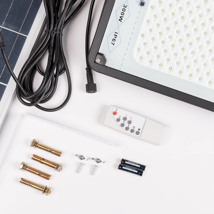 Projecteur LED Solaire Puissant 300W avec Batterie Intégrée, Éclairage Extérieur Automatisé, WR-MTX-300W-CW 3