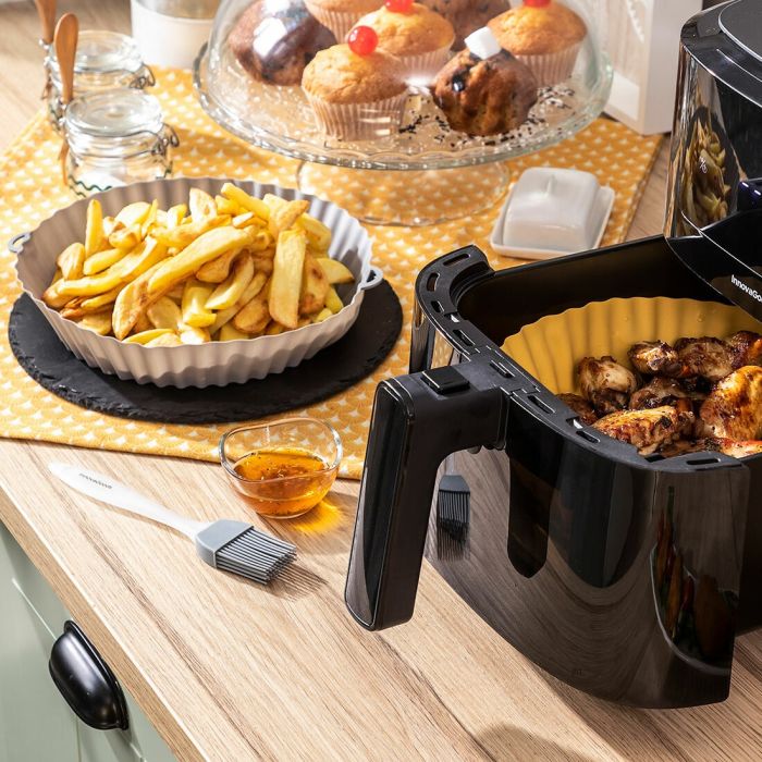 Pack Paniers en Silicone avec Pinceau pour Friteuses à Air et Friteuse à Air avec Gril, Accessoires et Livre de Recettes InnovaG 24 Pack Paniers en Silicone avec Pinceau pour Friteuses à Air et Friteuse à Air avec Gril, Accessoires et Livre de Recettes InnovaG 24