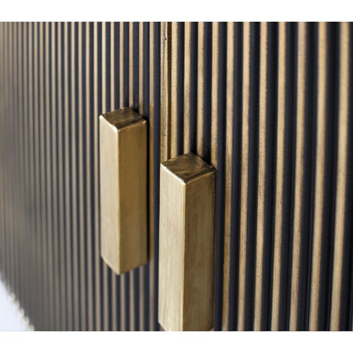 Giner y Colomer Buffet en Bois de Mango et Bronze 150 cm - 3 Tiroirs, 2 Portes avec Poignées en Bronze, Fermeture Magnétique et Glissières Métalliques 5 Giner y Colomer Buffet en Bois de Mango et Bronze 150 cm - 3 Tiroirs, 2 Portes avec Poignées en Bronze, Fermeture Magnétique et Glissières Métalliques 5