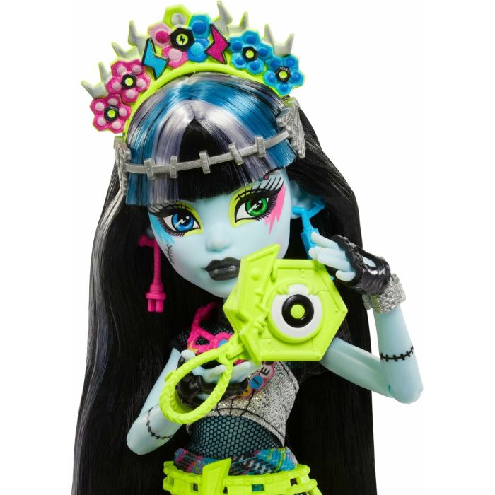 Muñeca Monster High Frankie Stein 3