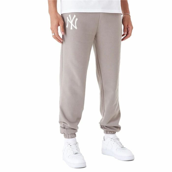 Pantalón Largo Deportivo New Era League Essential New York Yankees Marrón Hombre