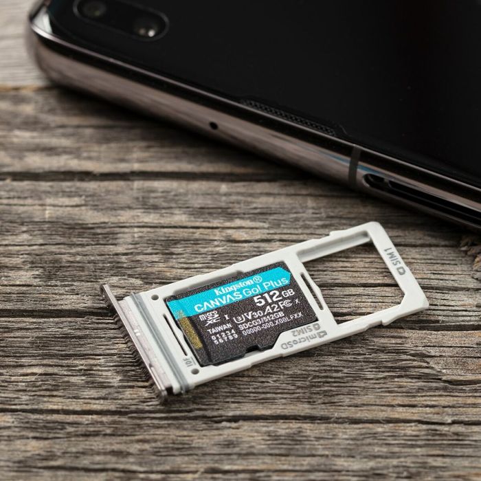 Tarjeta de Memoria Micro SD con Adaptador Kingston SDCG3/512GBSP 512 GB 7