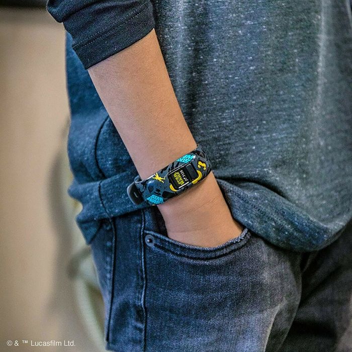 Pulsera de Actividad GARMIN Vivofit Jr. 2 RESISTANCE STAR WARS 6 Pulsera de Actividad GARMIN Vivofit Jr. 2 RESISTANCE STAR WARS 6