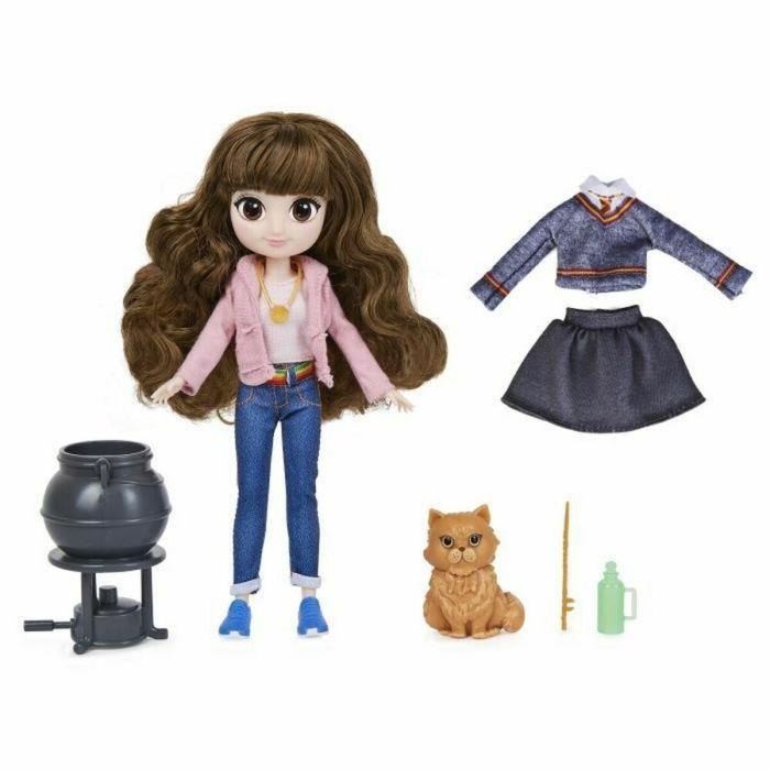 CAJA MUÑECA 20 CM + ACCESORIOS HERMIONE GRANGER Mundo Mágico