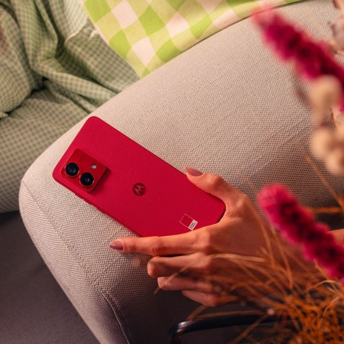Smartphone Motorola Moto G84 6,55" 256 GB 12 GB RAM Octa Core Qualcomm Snapdragon 695 5G Magenta 2 Smartphone Motorola Moto G84 6,55" 256 GB 12 GB RAM Octa Core Qualcomm Snapdragon 695 5G Magenta 2