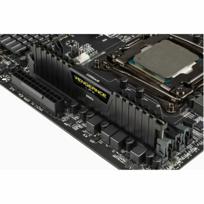 Memoria RAM Corsair CMK8GX4M1D3000C16 CL16 8 GB 1