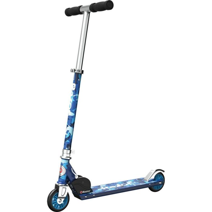 Patinete A Shark Camo Razor 13010345 Azul Patinete A Shark Camo Razor 13010345 Azul