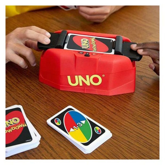 Juego de Cartas Mattel UNO Showdown 1