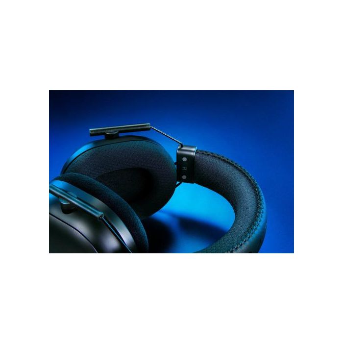 Razer BlackShark V2 Pro for PlayStation Auriculares Inalámbrico Diadema Juego USB Tipo C Bluetooth Negro 2