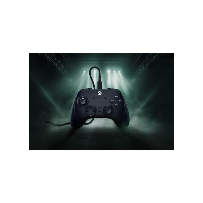 Razer Wolverine V3 Tournament Edition Negro, Blanco USB Gamepad Analógico PC, Xbox Series S, Xbox Series X 2