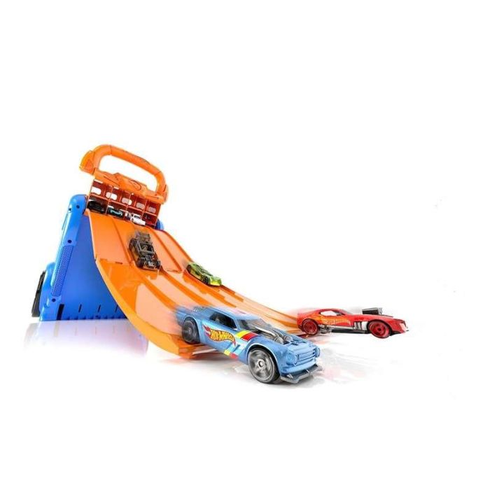 Maletin Guardacoches Lanzador Hot Wheels 2 en 1 con capacidad para 20 coches. 4 pistas distintas. 4