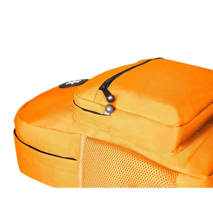 Cartera Antartik Mochila Con Asa Y Bolsillo Frontal Concremallera Color Mostaza 320x140X430 mm 7