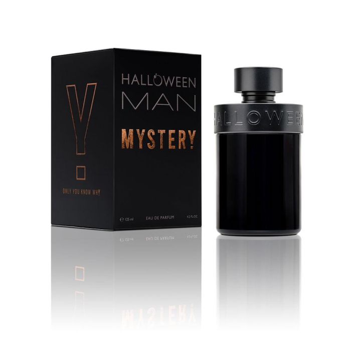 HALLOWEN MAN MYSTERY 1