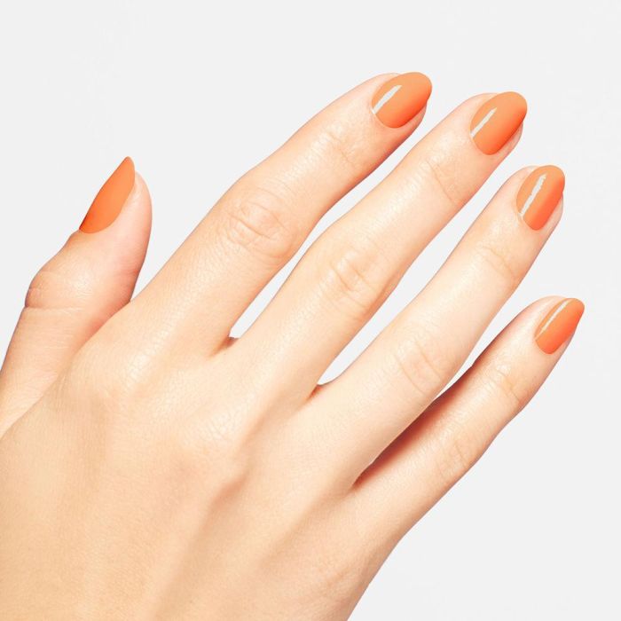 Opi Colección primavera, infinite shine, esmalte de uñas de larga duración #24 carrots 15 ml 2