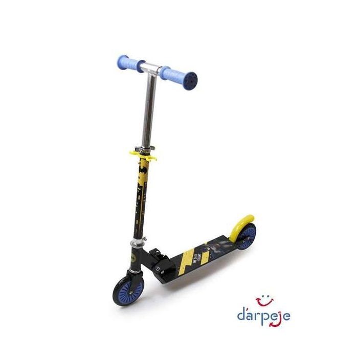 Patinete plegable 2 ruedas batman con manillar ajustable 65 a 79 cm Patinete plegable 2 ruedas batman con manillar ajustable 65 a 79 cm