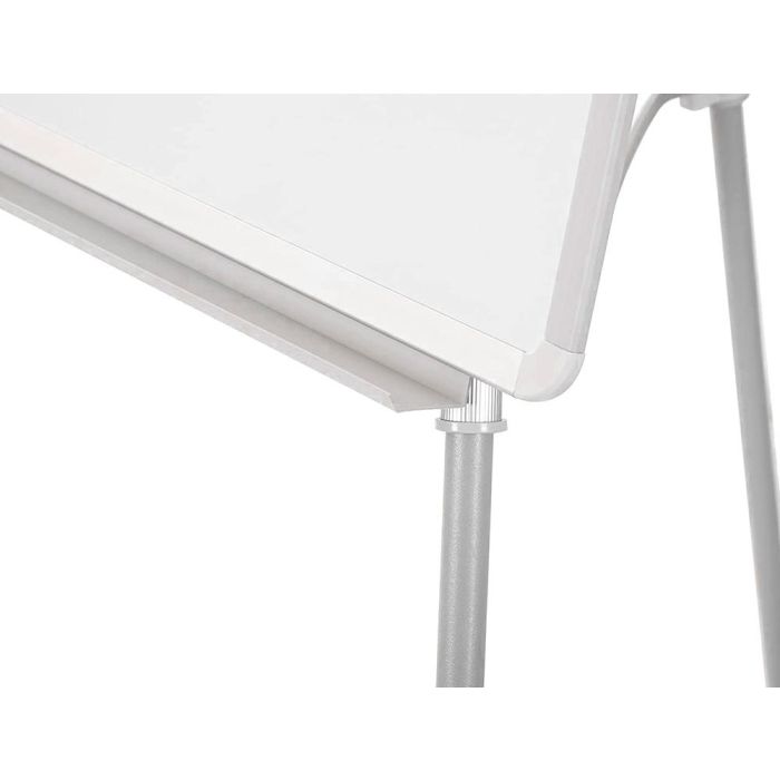 Pizarra Blanca Q-Connect Con Tripode Regulable 90x70X195 cm Y Brazos Extensibles Para Conferencias Superficie Lacada 4