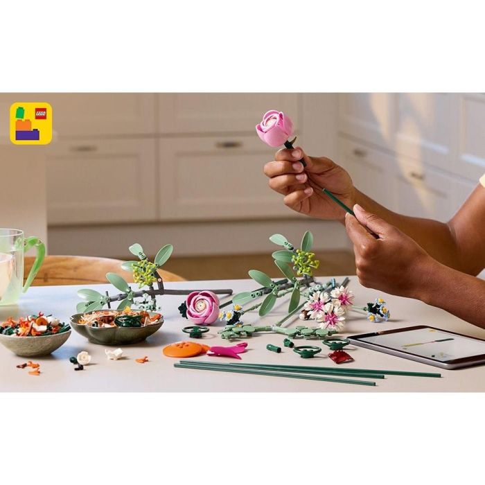 LEGO 10342 Botanicals Hermoso Ramo de Flores Rosadas 7 LEGO 10342 Botanicals Hermoso Ramo de Flores Rosadas 7