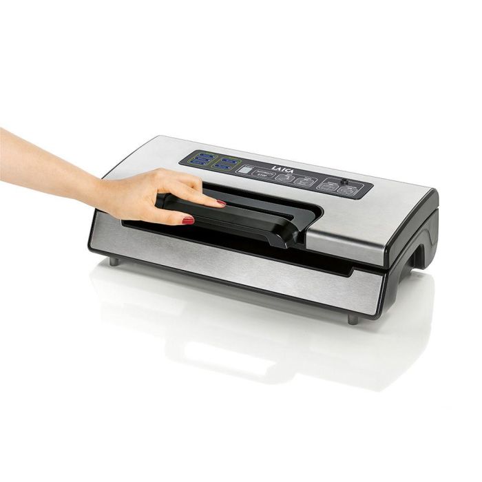 Laica Máquina de Vacío 20 l/min con Doble Barra de Sellado, Potencia Regulable e Incluye 2 Rollos 28 x 600 cm 3