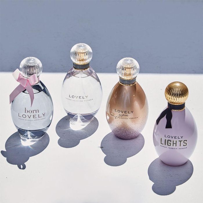 Sarah Jessica Parker LOVELY LIGHTS edp vapo 100 ml Eau de Parfum para Mujer, fragancia vibrante con notas florales y amaderadas