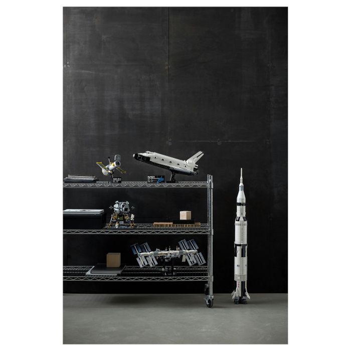 LEGO Creator Expert NASA Spaceshuttle Discovery - Set de construcción 2354 piezas, Maqueta del Transbordador Espacial, para adultos y fans 29