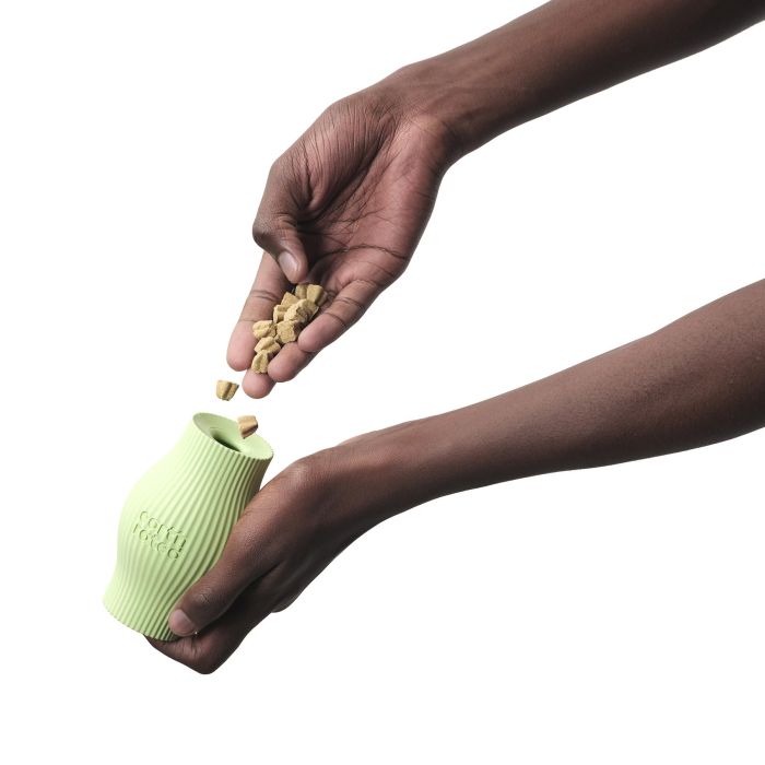 Earth Rated Juguete Dispensador de Premios Interactivo para Perros, Ayuda a Reducir Ansiedad y Aburrimiento, Goma Resistente Talla S Verde 2 Earth Rated Juguete Dispensador de Premios Interactivo para Perros, Ayuda a Reducir Ansiedad y Aburrimiento, Goma Resistente Talla S Verde 2