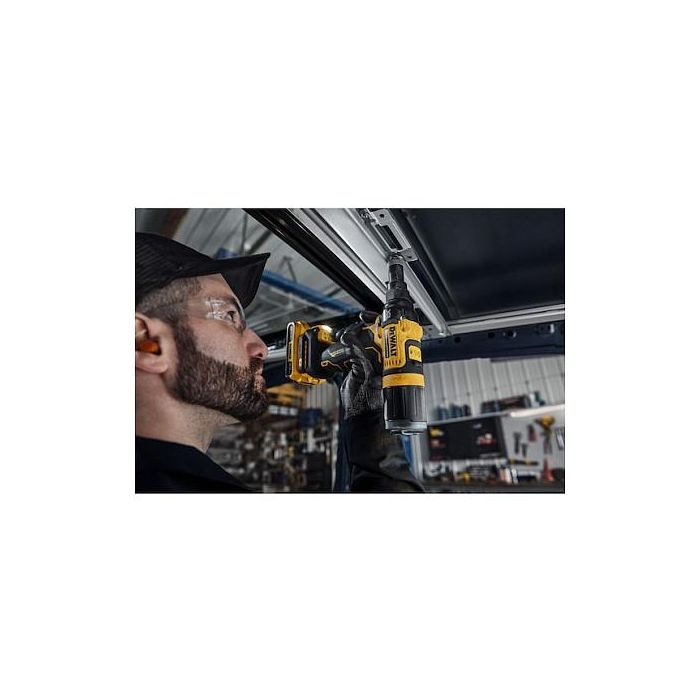 DeWALT DCF403NT-XJ Pistola de Remaches a Batería 18V, para Aluminio y Acero Inoxidable (2.4, 3.2, 4, 4.8 mm), 10000 kN, Incluye Funda, Negro/Amarillo