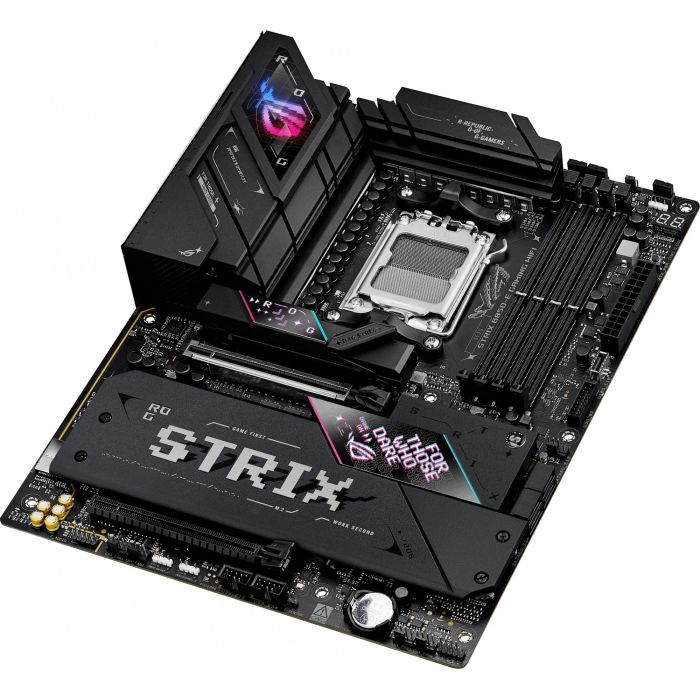 ASUS ROG STRIX B850-E Gaming WiFi Placa Base AM5 DDR5 WiFi 7 para AMD Ryzen 7000/8000/9000 Series 12