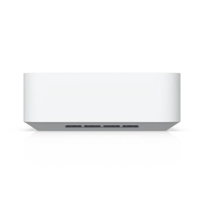 Ubiquiti Quad-core ARM Cortex-A53 at 1.5 GHz, 3 GB memory, 10G SFP+, 10 GbE RJ45, 2.5 GbE RJ45, WiFi 7, Bluetooth, 22W, 117 x 117 x 42.5 mm 4 Ubiquiti Quad-core ARM Cortex-A53 at 1.5 GHz, 3 GB memory, 10G SFP+, 10 GbE RJ45, 2.5 GbE RJ45, WiFi 7, Bluetooth, 22W, 117 x 117 x 42.5 mm 4