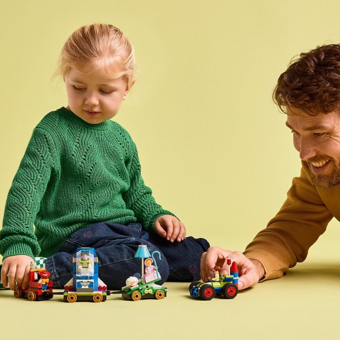 Tren Celebraciones Toy Story Y Coche Rc 43264 Lego Disney 4 Tren Celebraciones Toy Story Y Coche Rc 43264 Lego Disney 4