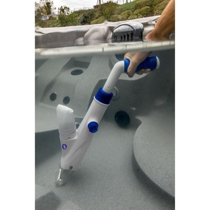 GRE Limpiafondos eléctrico para piscinas y spas con batería recargable de 9,6 V, ligero y compatible con mango telescópico 3 GRE Limpiafondos eléctrico para piscinas y spas con batería recargable de 9,6 V, ligero y compatible con mango telescópico 3