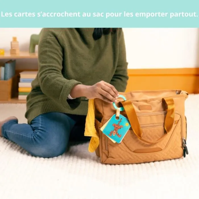 Disney Baby DIS0074451174542 Set de Regalo de Nacimiento para Bebé con Juguetes, Mordedor de Winnie the Pooh, Sonajero y Clip para Cochecito 5