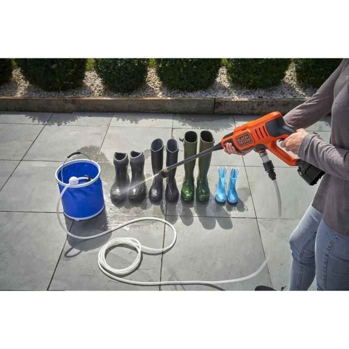 BLACK + DECKER BCPC18B-XJ Hidrolimpiadora inalámbrica de 24 bares y LITIO de 18 V - Sin batería 3 BLACK + DECKER BCPC18B-XJ Hidrolimpiadora inalámbrica de 24 bares y LITIO de 18 V - Sin batería 3