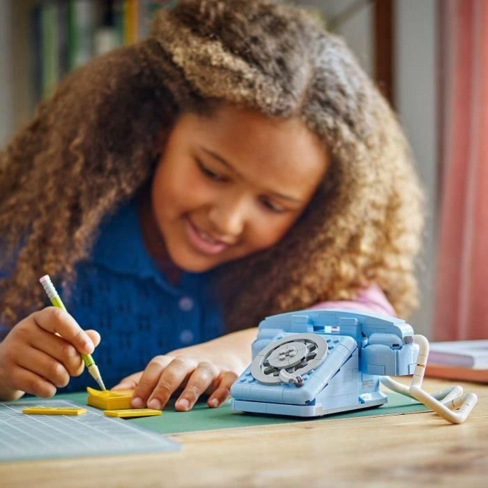 LEGO 31174 Creator 3 en 1 Teléfono Retro - Set de construcción para niños de 8 años en adelante 17 LEGO 31174 Creator 3 en 1 Teléfono Retro - Set de construcción para niños de 8 años en adelante 17