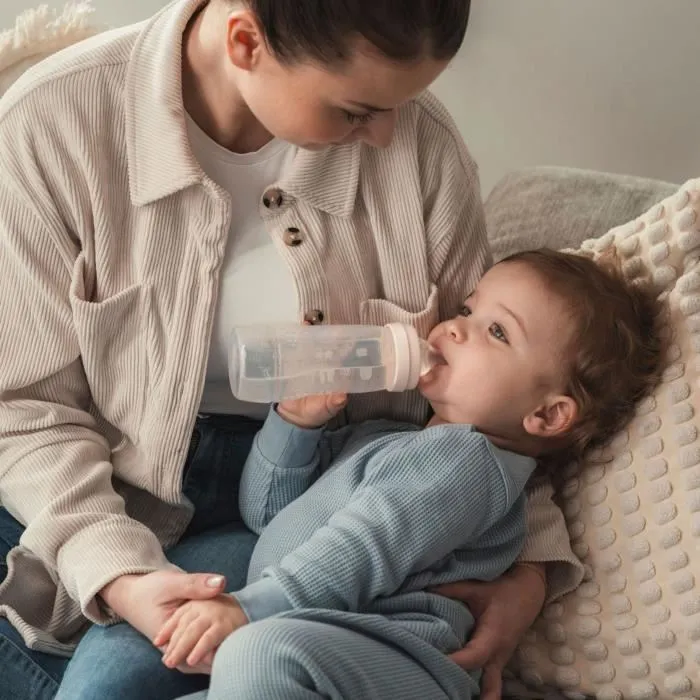 Mam Biberón Easy Active Set 2 uds +6 meses 330ml Tetina X flow Baya Perla MAM9001616858291 3 Mam Biberón Easy Active Set 2 uds +6 meses 330ml Tetina X flow Baya Perla MAM9001616858291 3