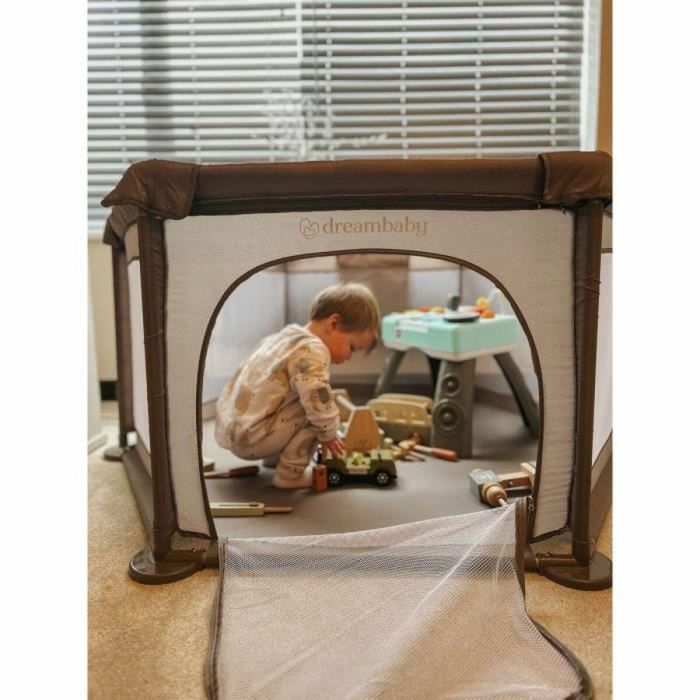 Dreambaby Explore Parque infantil para bebés, acolchado con alfombra, resistente al agua, seguro y cómodo, 6m+, 140x70 cm 2