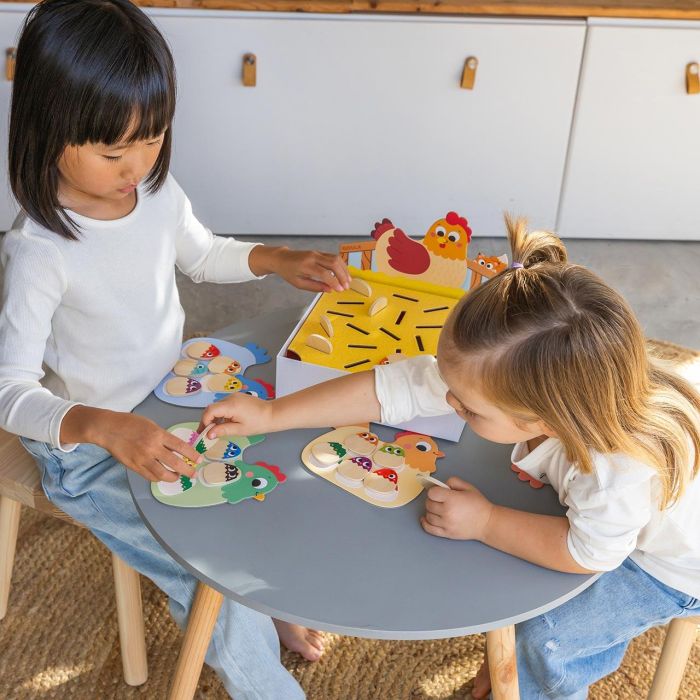Goula Hidden Chicks 1110100759 - Juego de Mesa y Puzzle Memo para Niños +3 Años - Encuentra los Pollitos - Idioma: Español, Inglés, Francés, Alemán, Portugués 5