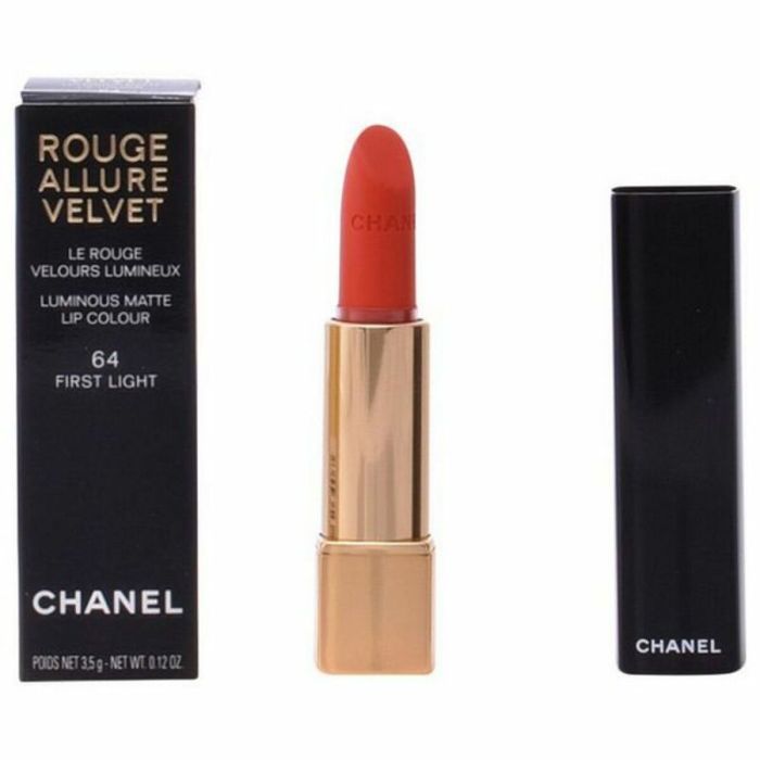 Pintalabios Rouge Allure Velvet Chanel 6