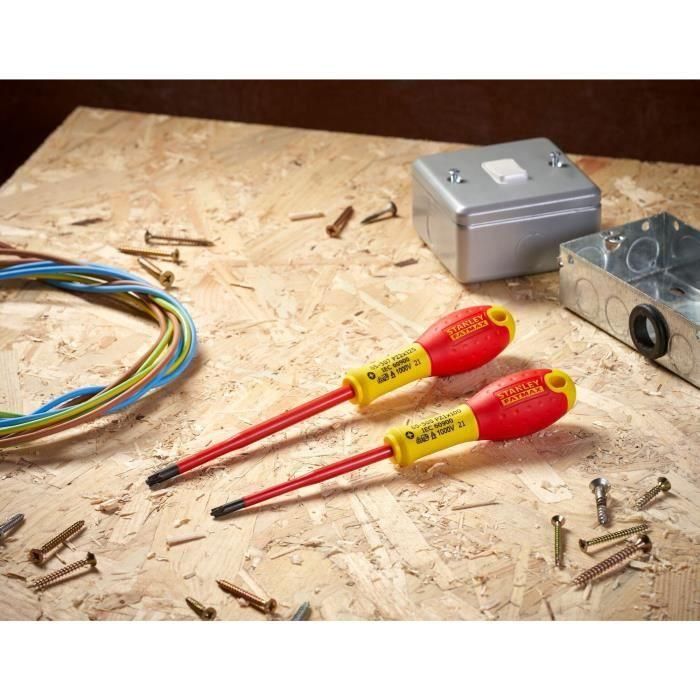 Juego de 2 Destornilladores - STANLEY FATMAX - FMHT0-62649 - Bloques de terminales aislados 1000V - PZ1X100 + PZ2X125 5 Juego de 2 Destornilladores - STANLEY FATMAX - FMHT0-62649 - Bloques de terminales aislados 1000V - PZ1X100 + PZ2X125 5