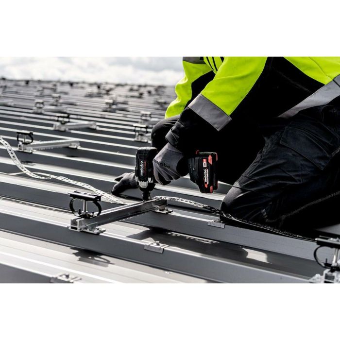 Metabo SSW 18 LT 300 BL Atornillador de impacto a batería 18V con MetaBOX 145 2 Metabo SSW 18 LT 300 BL Atornillador de impacto a batería 18V con MetaBOX 145 2