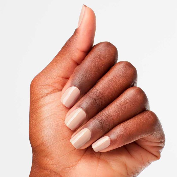 OPI NAIL LACQUER Esmalte de uñas duraci3n hasta 7 ddas #Samoan sand 15 ml