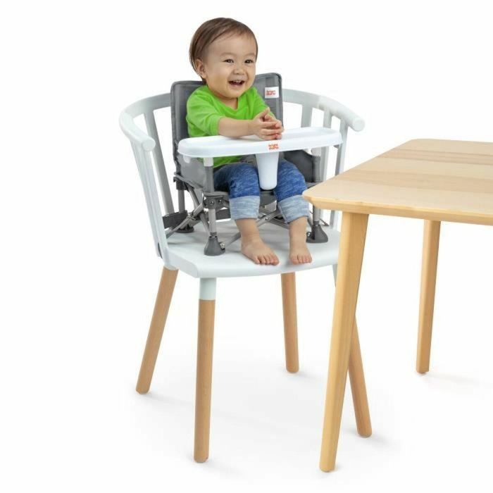 Bright Starts BRI17198 Asiento elevador Pop 'N Sit, ultracompacto, plegable, con tableta extraíble y bolsa de transporte 4