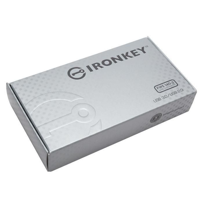 Kingston 16GB, USB 3.1, IPX8 6 Kingston 16GB, USB 3.1, IPX8 6