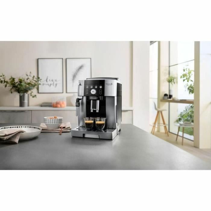 Máquina de espresso de Delonghi Shredder - Magnifica S Smart - Acero inoxidable 3