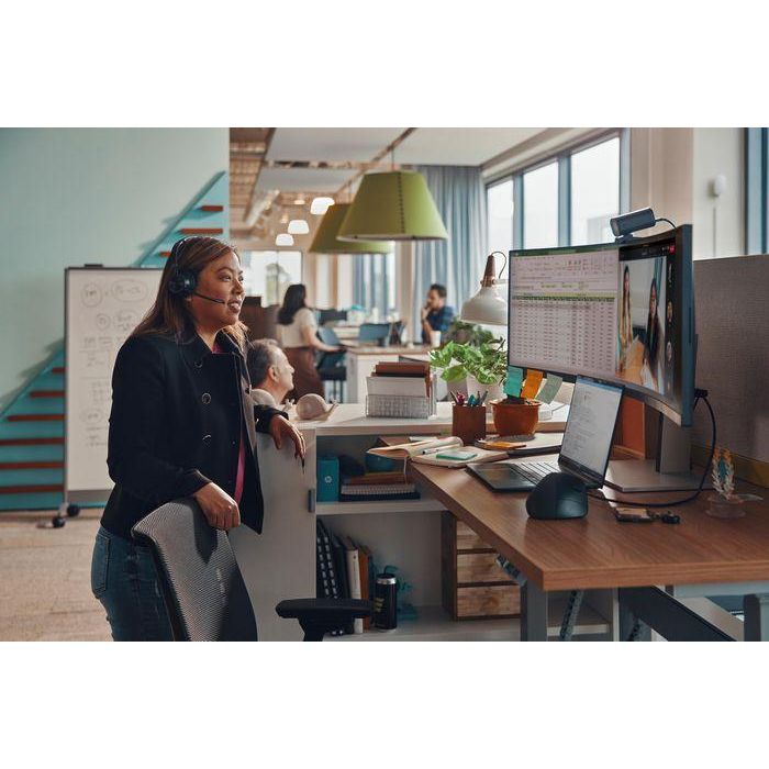 HP E45c G5 Monitor Curvo Ultrawide DQHD para Productividad e Inmersión 15 HP E45c G5 Monitor Curvo Ultrawide DQHD para Productividad e Inmersión 15